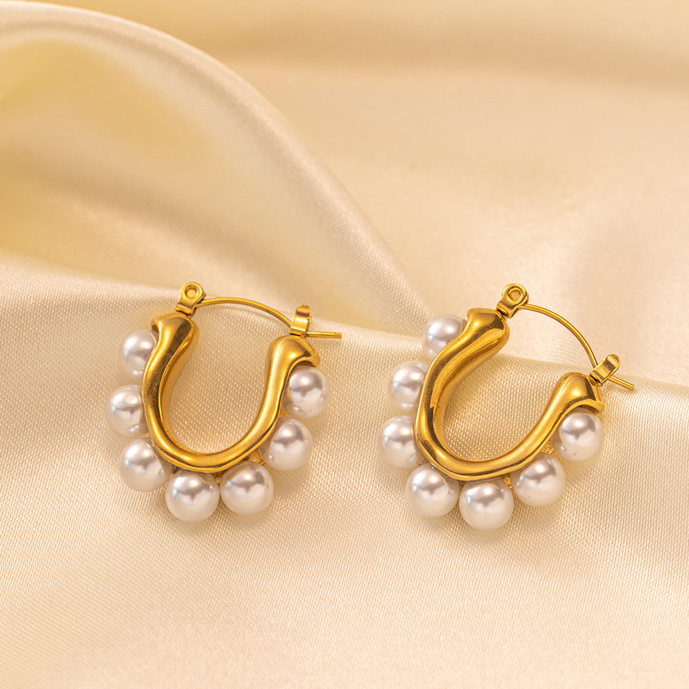 Pearls Drop Earrings Earrings
